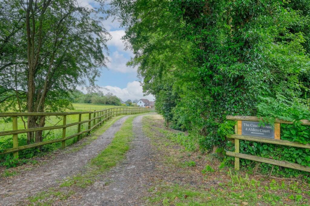 Additional image 24 of Green Lane, Callow Hill, B97