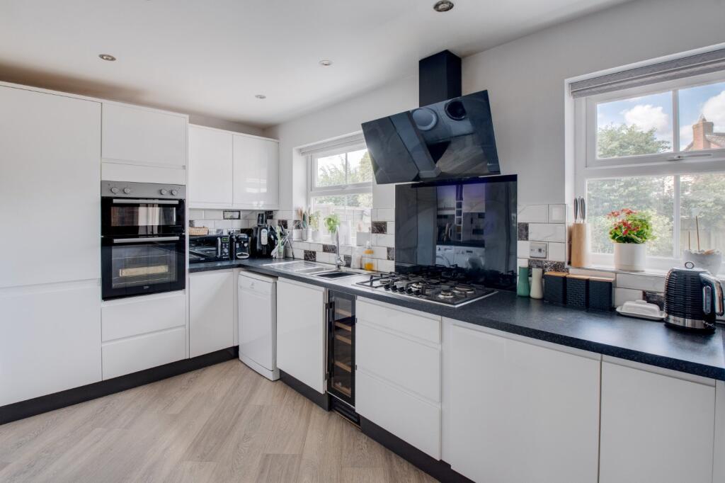 Additional image 5 of Briar Close, Lickey End, Bromsgrove, Worcestershire, B60