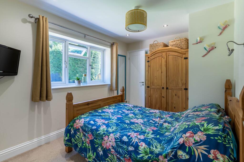 Additional image 11 of Hewell Lane, Barnt Green, B45