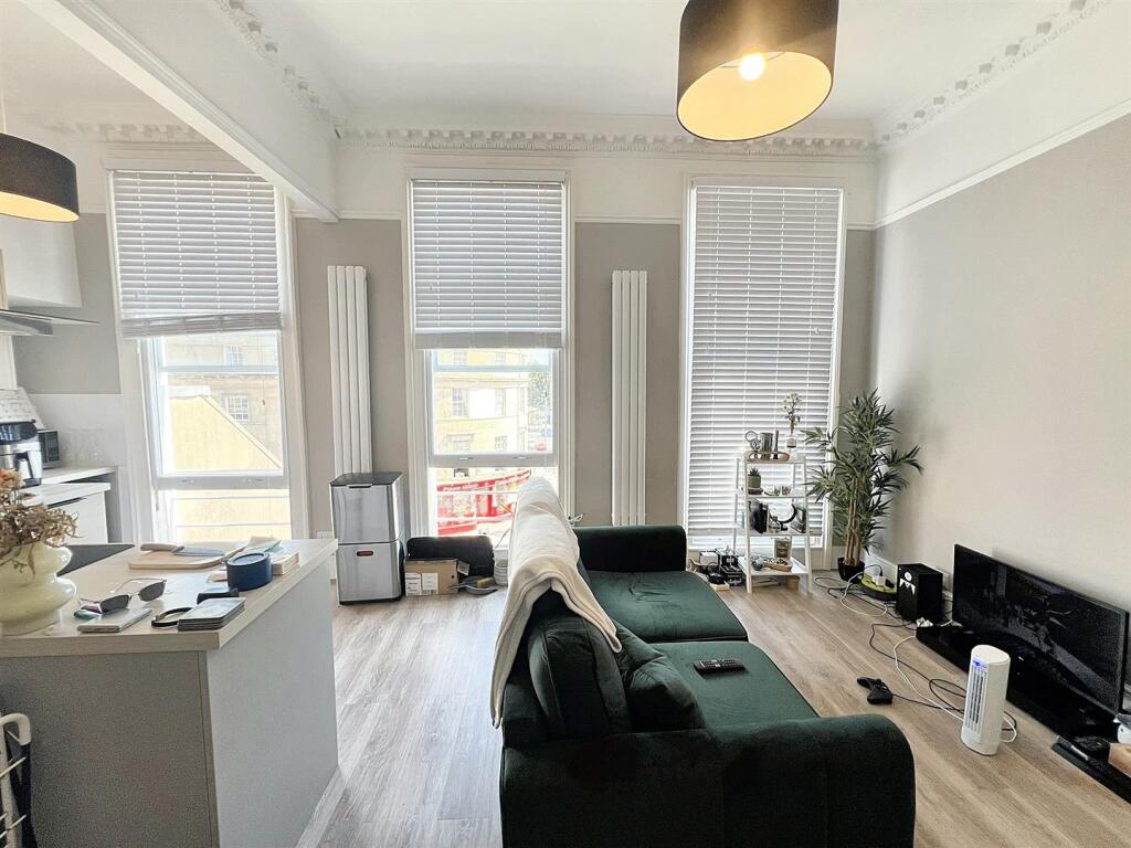 Additional image 3 of Walcot Parade, Bath