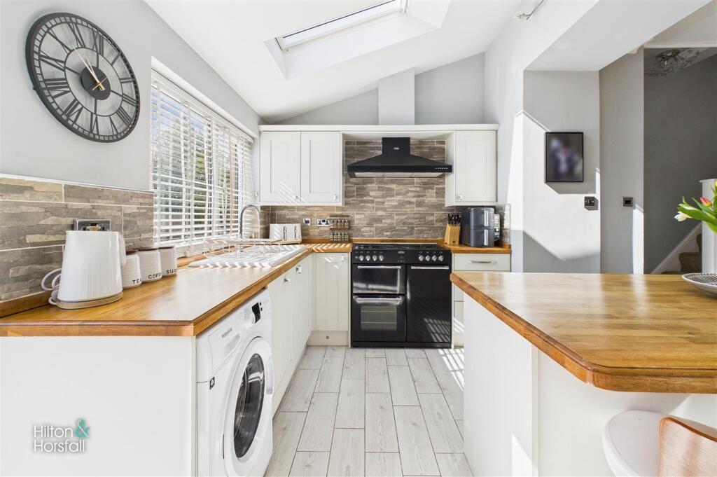 Additional image 11 of Wheatley Lane Road, Fence