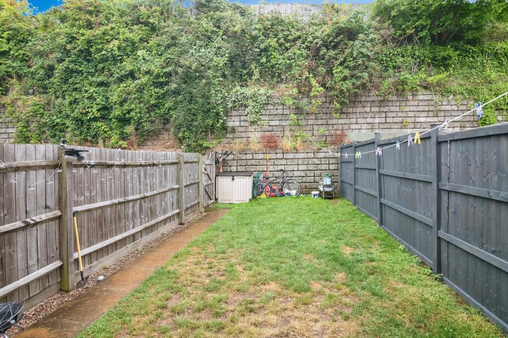 Additional image 14 of Batsman Close, Halesowen, B63