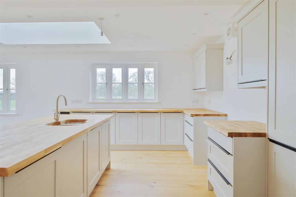 Additional image 4 of South Barrow, Yeovil, Somerset