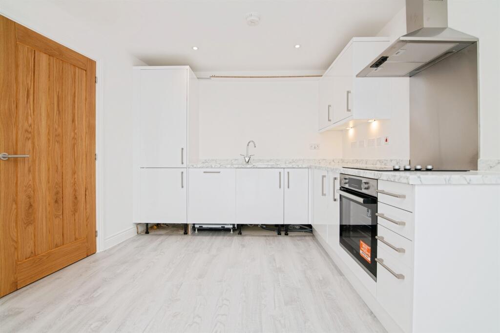 Additional image 6 of The Woodlands, Oldbury