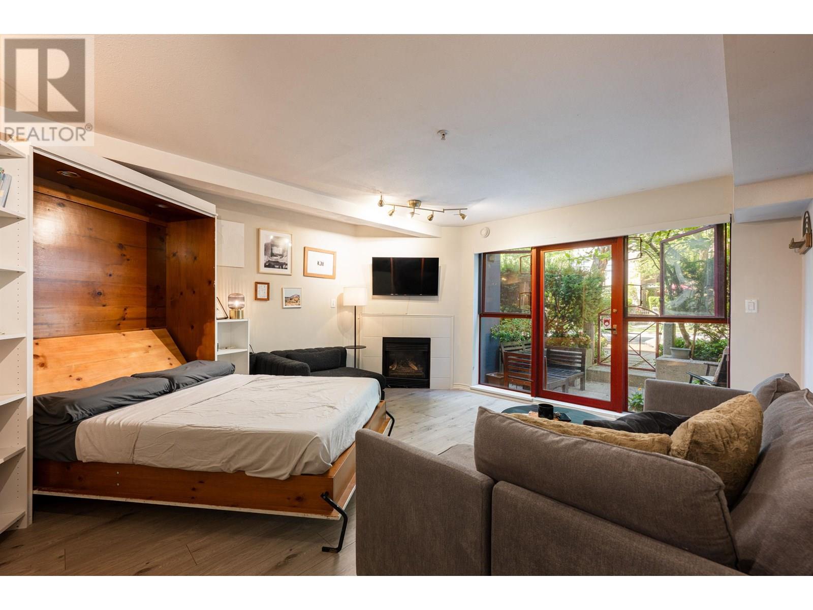 102 2140 W 12TH AVENUE|Vancouver, British Columbia V6K2N2