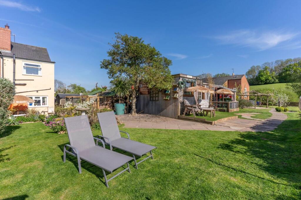 Additional image 20 of Rear Cottages, Alvechurch, B48