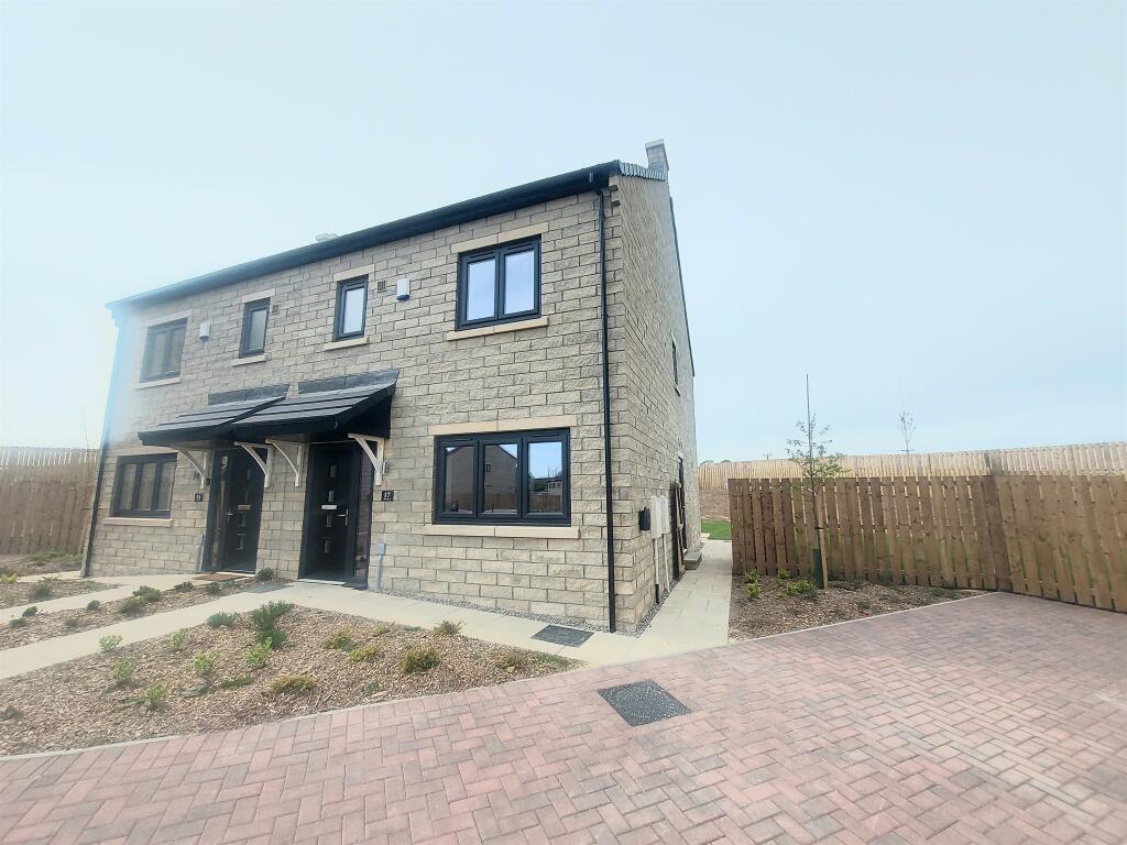 Velvet Lane, Denholme, Bradford