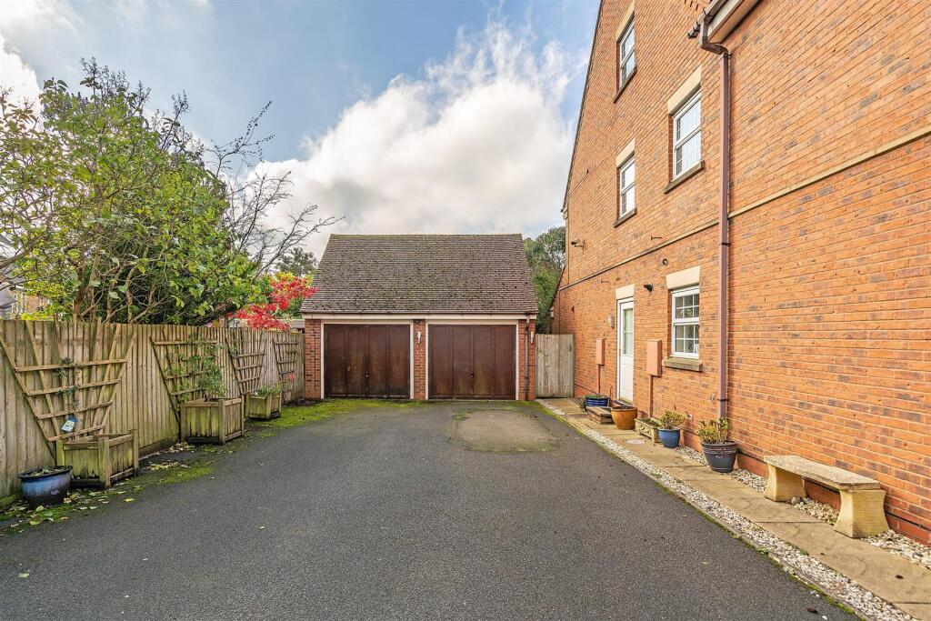 Additional image 25 of Hirdemonsway, Dickens Heath