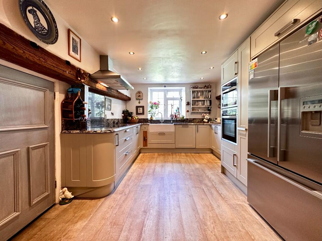 Additional image 5 of Stratford Road, Wootton Wawen, B95 6BY