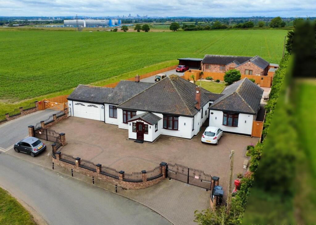 Additional image 28 of Wiggins Hill Road, Wishaw, Sutton Coldfield