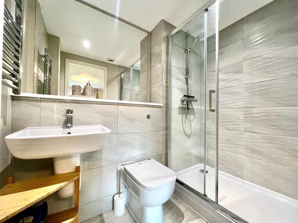 Additional image 15 of Waterside View, Harrogate Road, Bradford, West Yorkshire, BD10