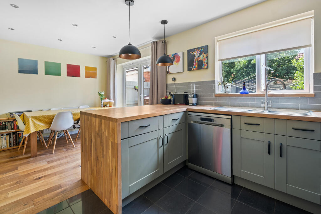 Additional image 5 of Forge Avenue, Breme Park, Bromsgrove