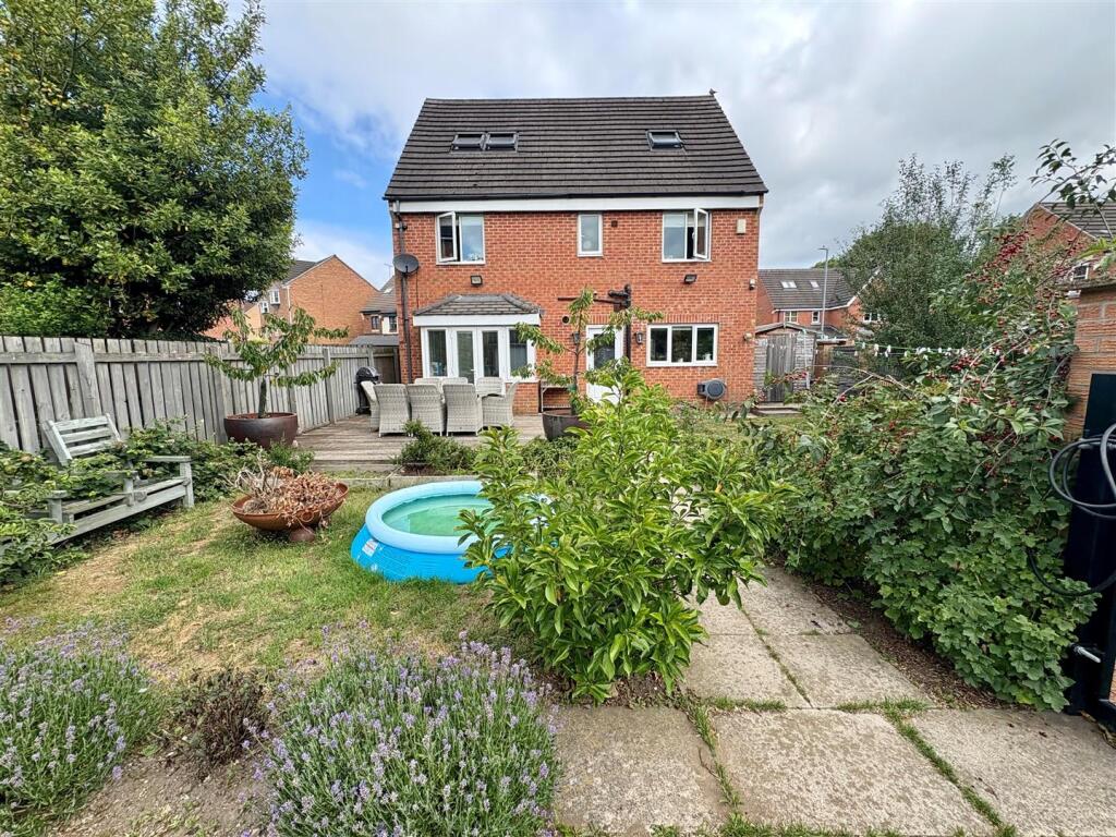 Additional image 26 of Burnleys Mill Road, Gomersal, Cleckheaton