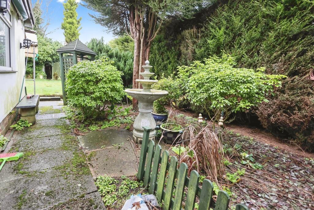 Additional image 16 of Barnford Crescent, Oldbury