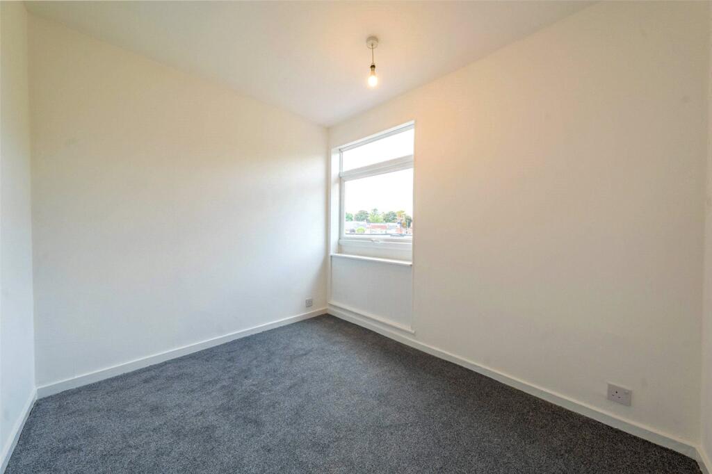 Additional image 20 of Clifton Avenue, Tamworth, Staffordshire, B79