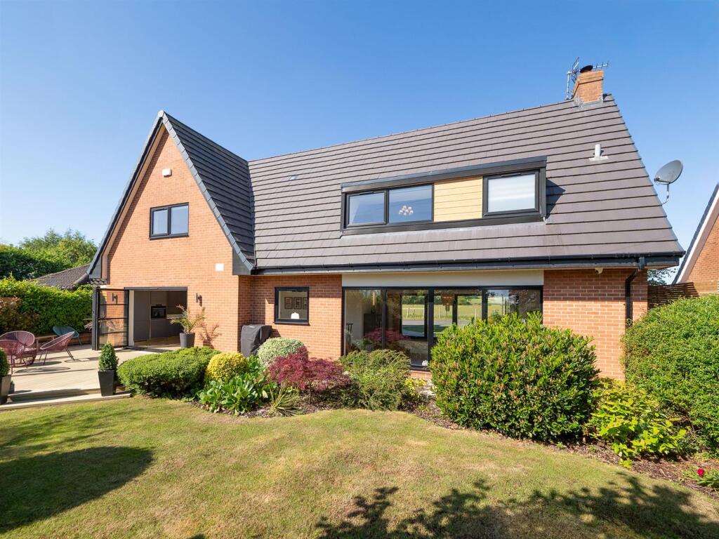 Additional image 36 of School Hill, Wootton Wawen, Henley-In-Arden