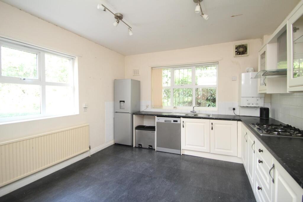 Additional image 5 of Woodlands Drive, Bradford, BD10