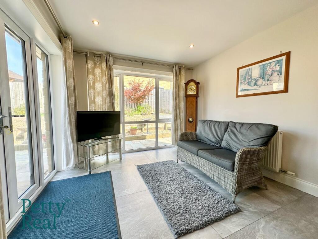 Additional image 17 of Towler Drive, Colne