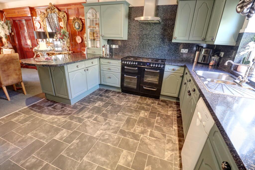 Additional image 11 of Padiham Road, Burnley, BB12