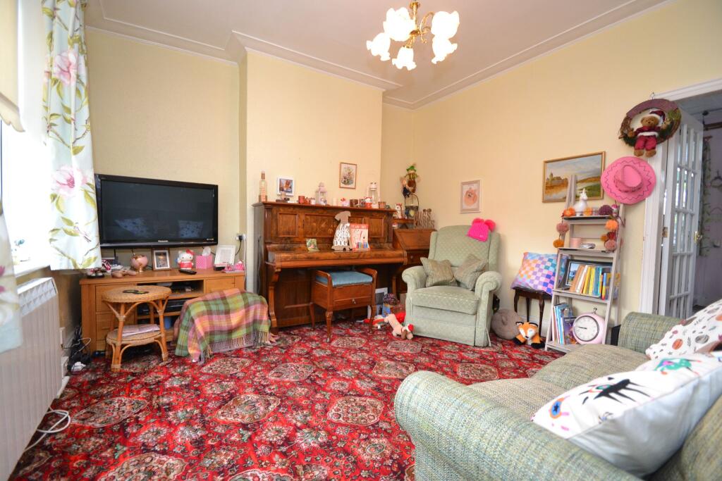 Additional image 2 of Albert Avenue, Idle,