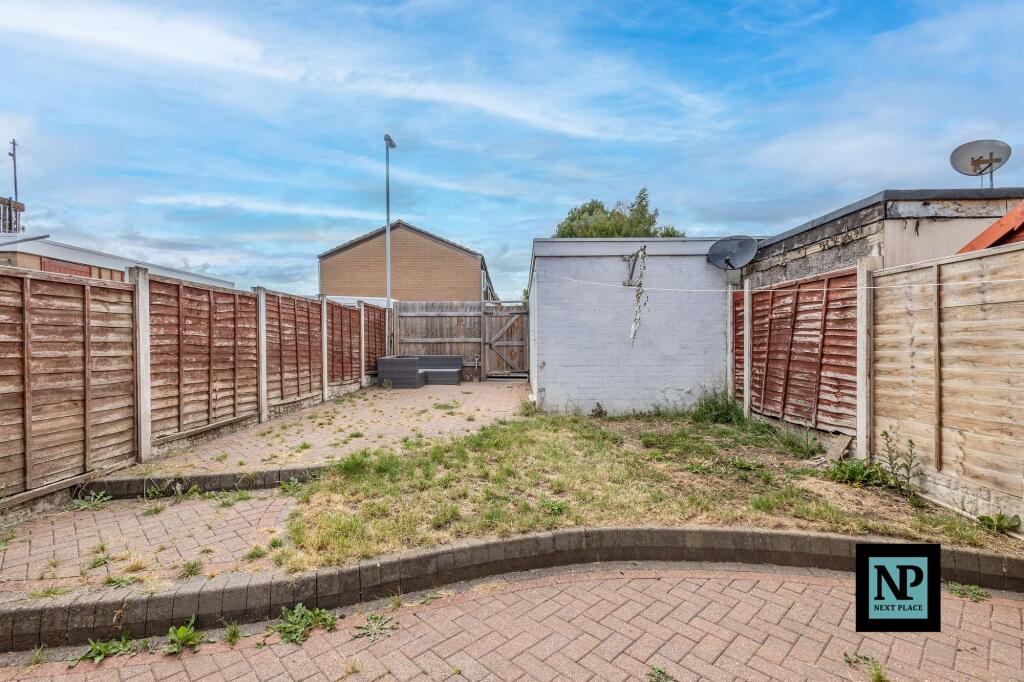 Additional image 4 of Medina, Tamworth, B77