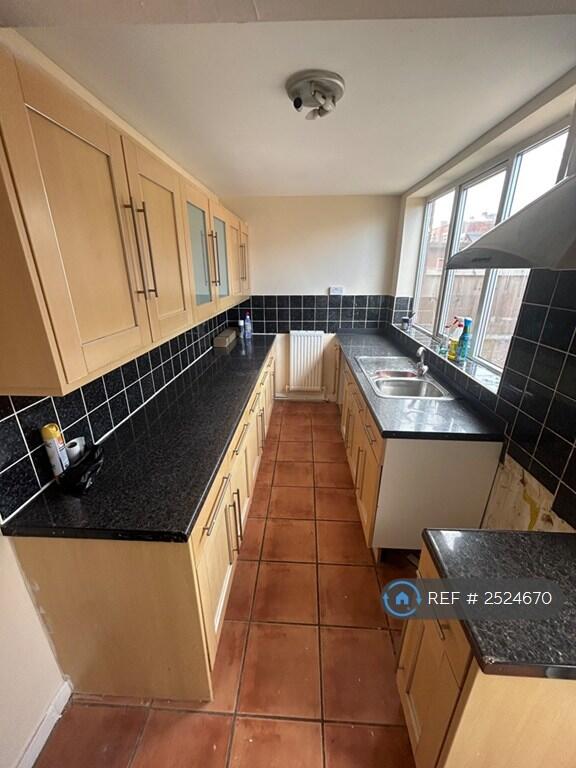 Additional image 4 of Maple Tree Lane, Halesowen, B63