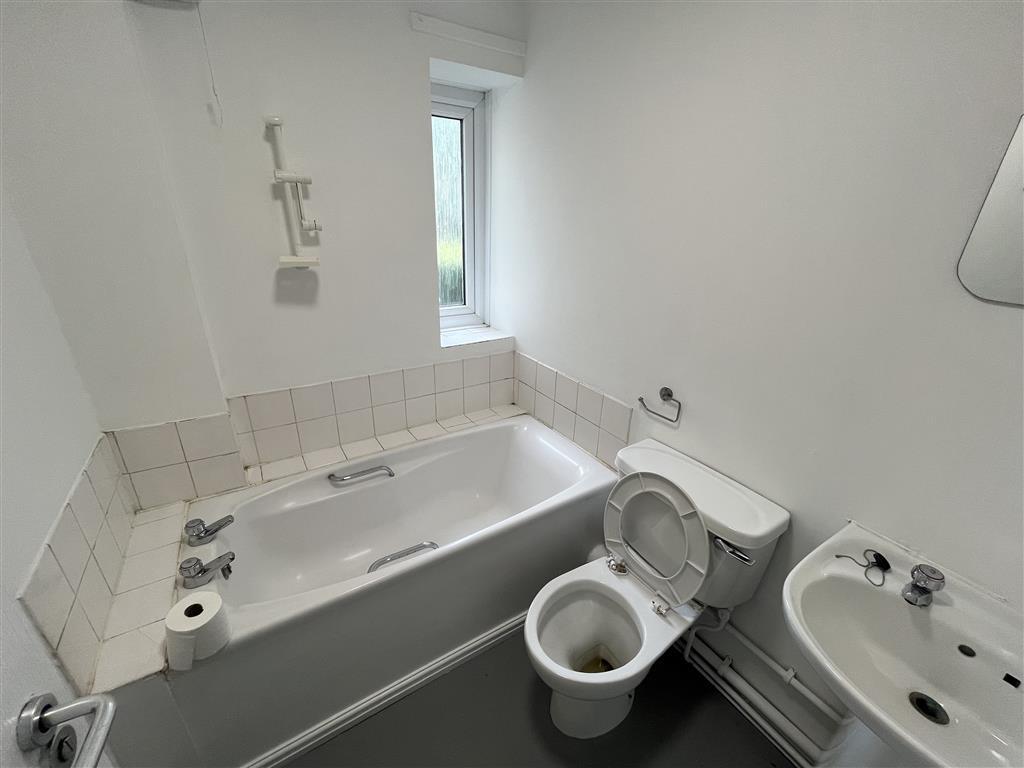 Additional image 9 of Rowantree Drive, Thorpe Edge, BRADFORD