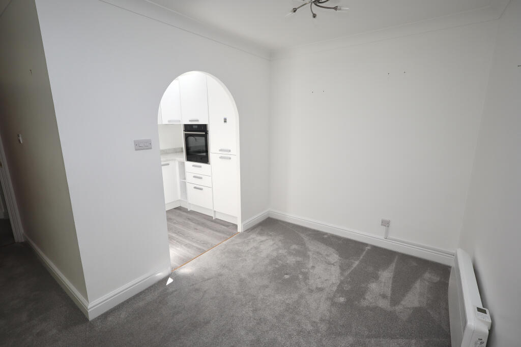 Additional image 13 of The Cloisters South Street, Wells