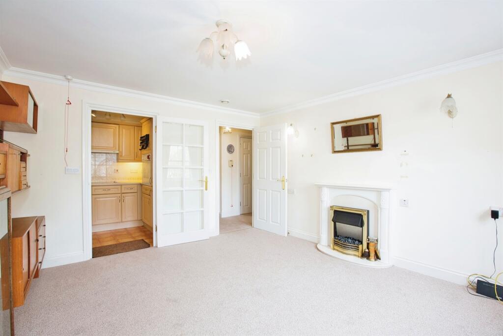 Additional image 4 of South Street, YEOVIL