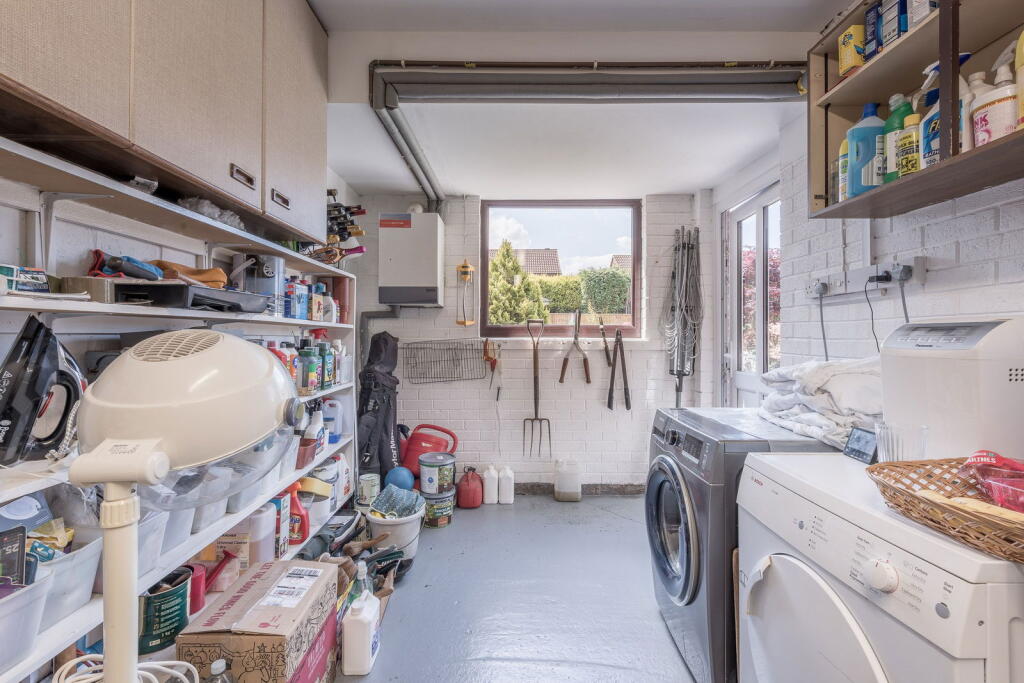 Additional image 37 of Foxlands Drive, Sutton Coldfield, B72 1YZ