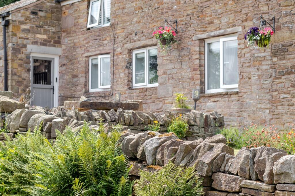 Additional image 48 of Meadow Head Lane, Darwen, BB3