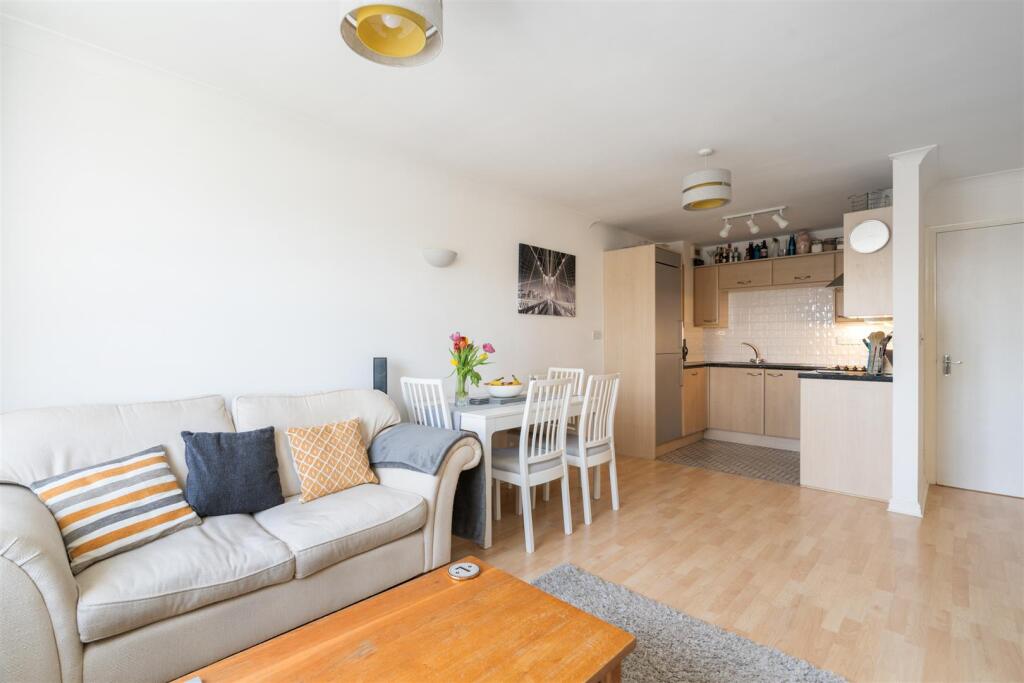 Additional image 4 of Warwick Road, Solihull