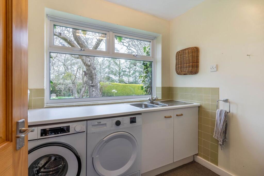 Additional image 8 of Scarfield Hill, Alvechurch, B48