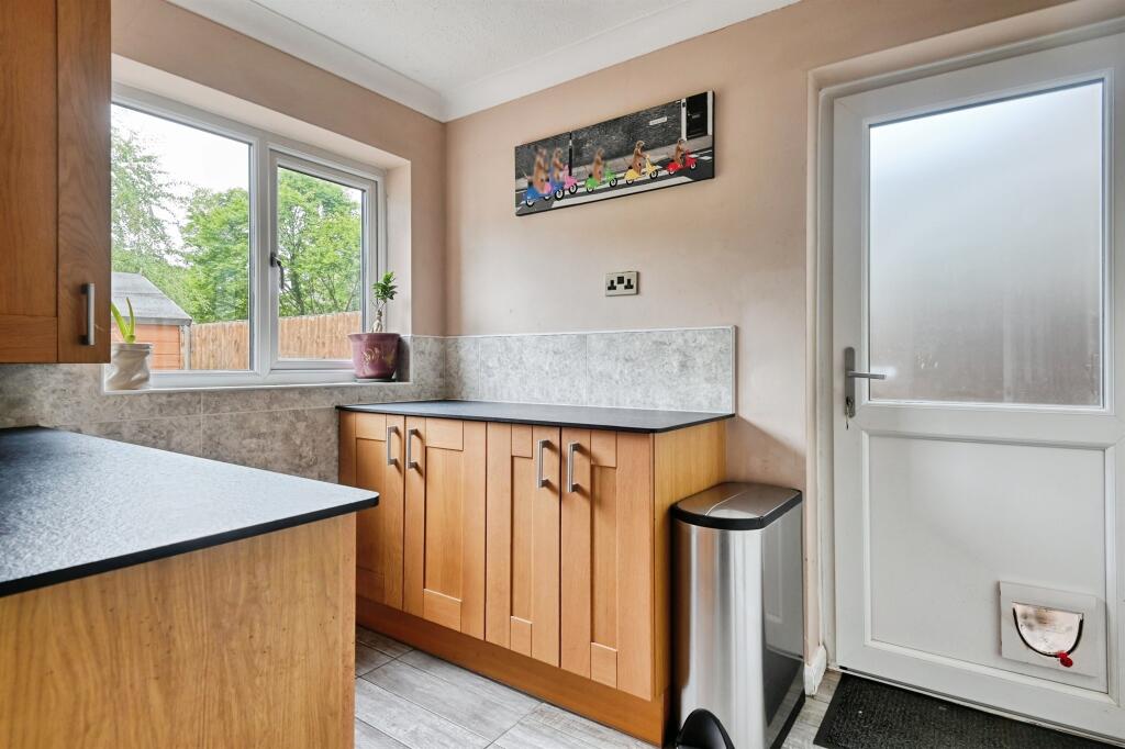 Additional image 8 of Aldin Close, Bonehill, Tamworth