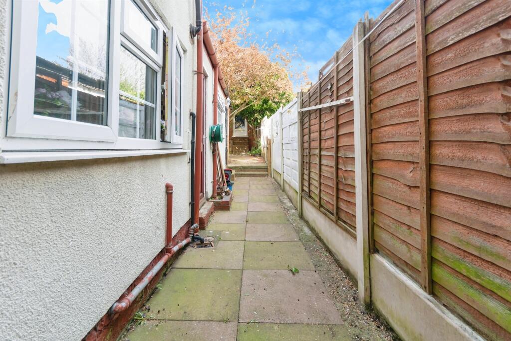 Additional image 22 of Montague Road, Smethwick