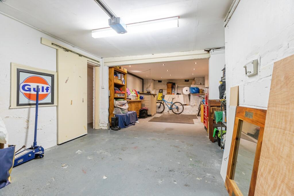 Additional image 13 of Park Road, Bingley, BD16