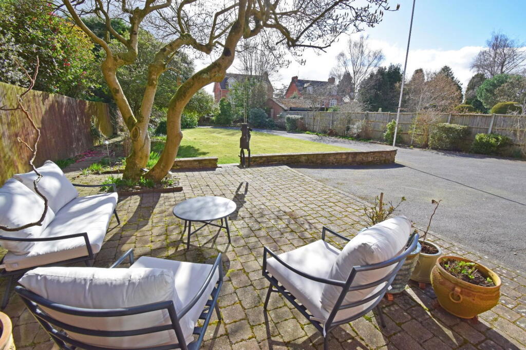 Additional image 4 of 19 College Road, Bromsgrove, Worcestershire, B60 2NF