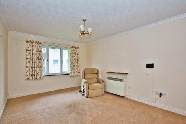 Additional image 5 of The Avenue, YEOVIL