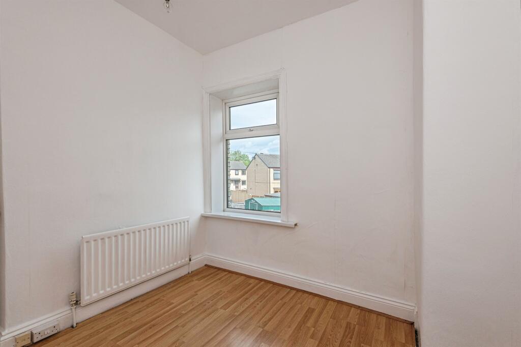 Additional image 9 of Cleckheaton Road, Oakenshaw, Bradford