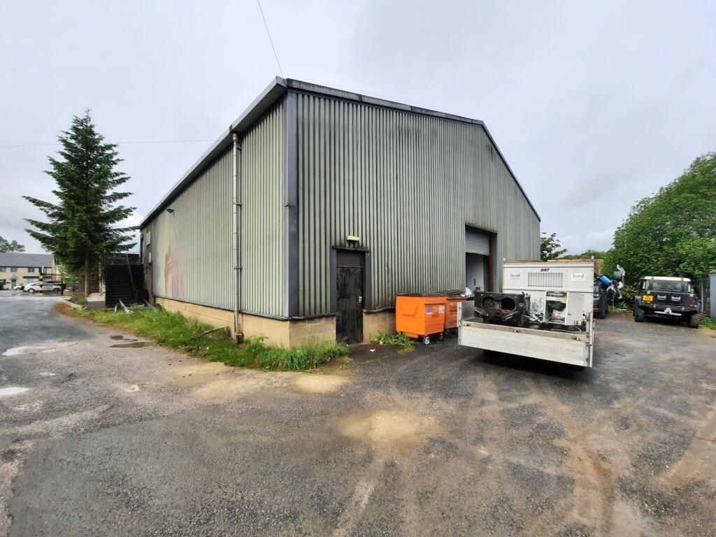 Additional image 9 of New Road Garage, New Road, Earby, Barnoldswick, Lancashire