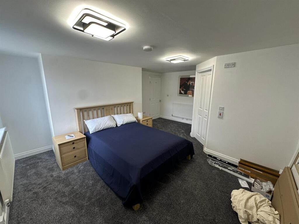 Additional image 11 of Kirkgate, Shipley