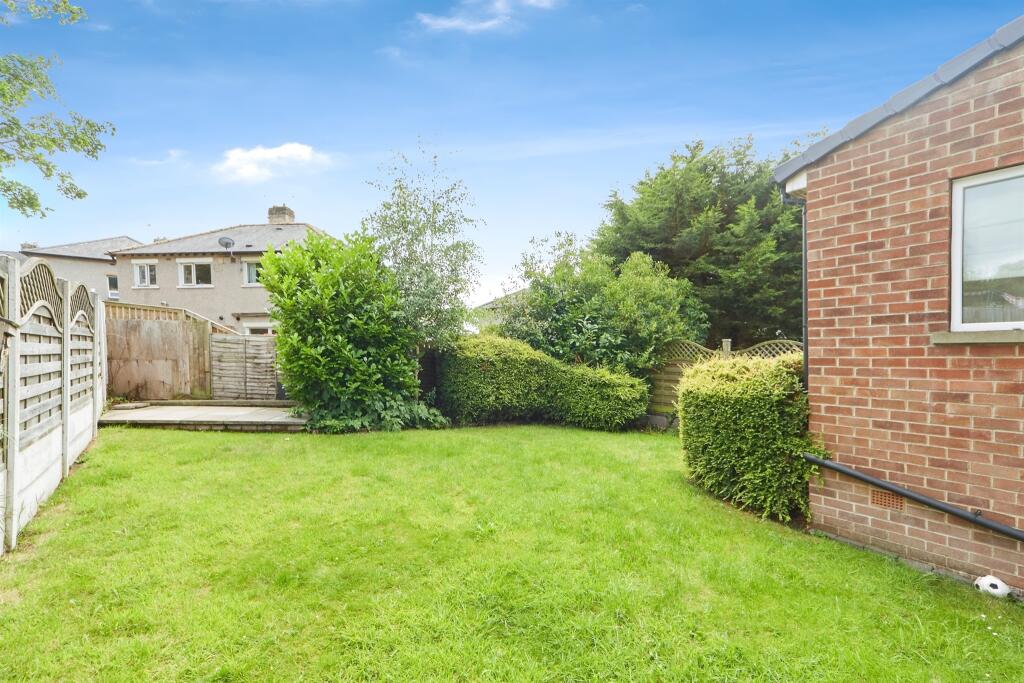 Additional image 16 of Cliffe Avenue, Baildon, Shipley