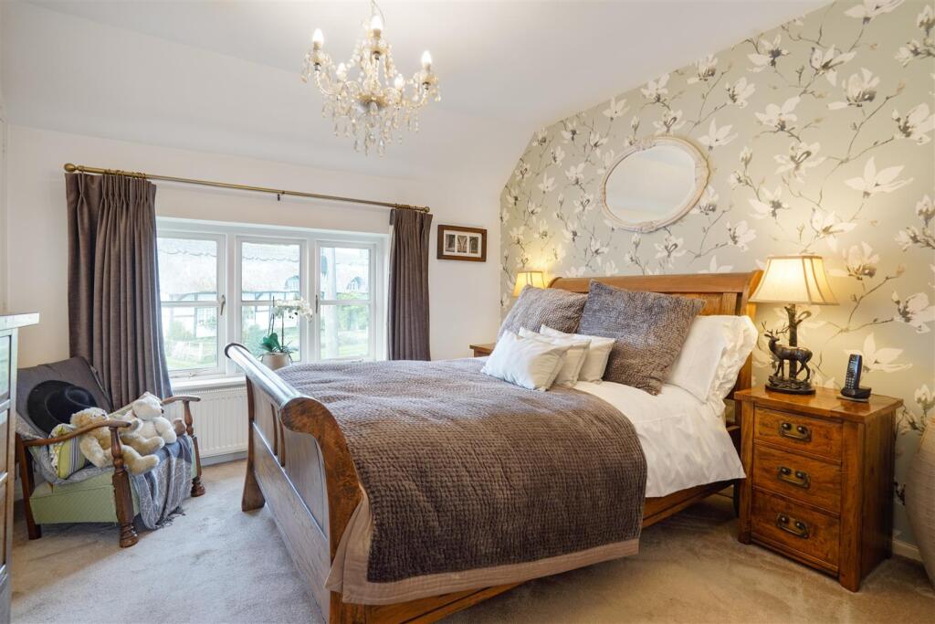 Additional image 14 of Main Road, Newton Regis