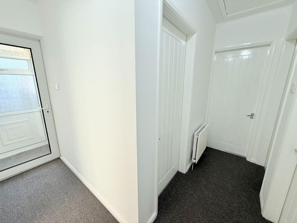 Additional image 10 of Thornyfield Road, Shirley