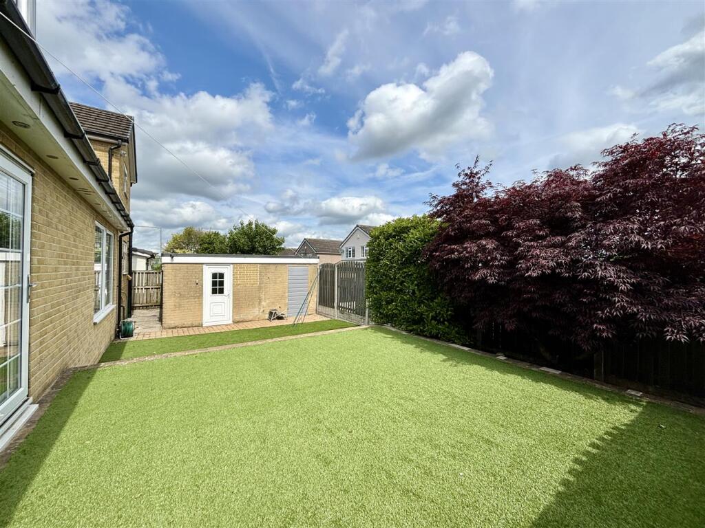 Additional image 21 of Greenside Lane, Cullingworth