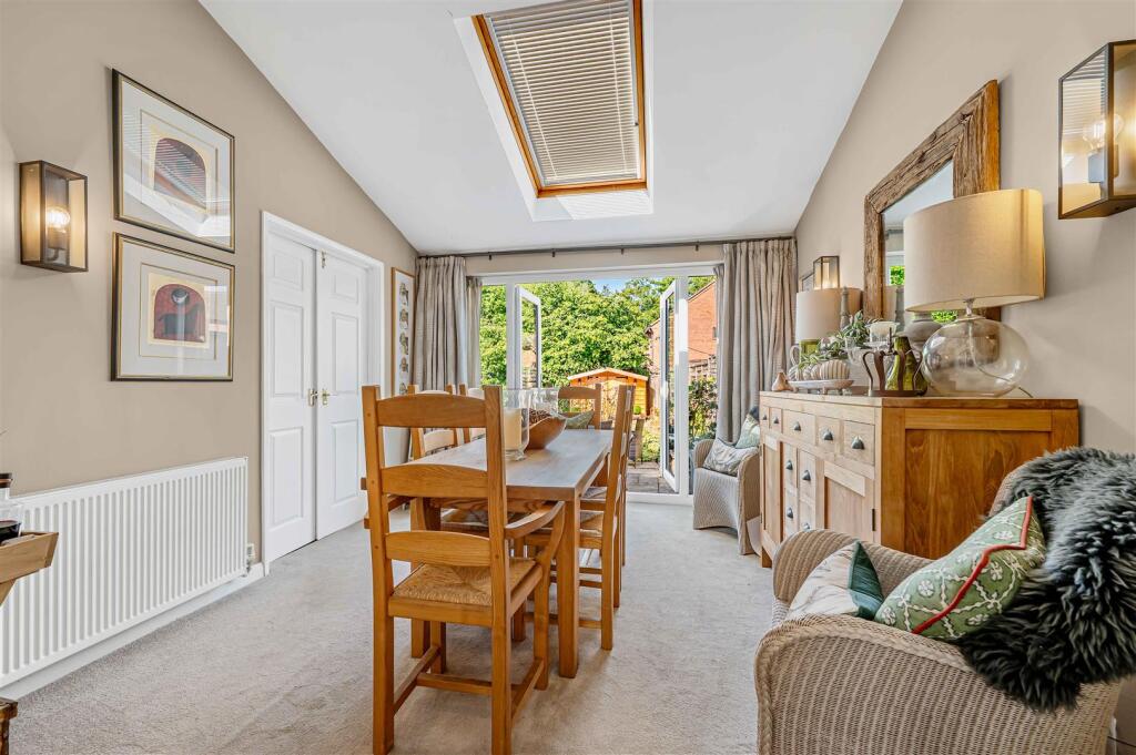 Additional image 4 of Meadow Road, Henley-In-Arden