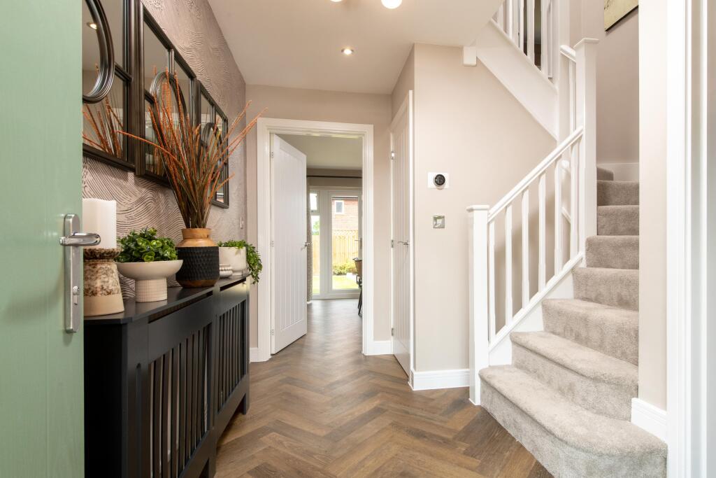 Additional image 3 of Whitford Road
Bromsgrove
B61 7ED