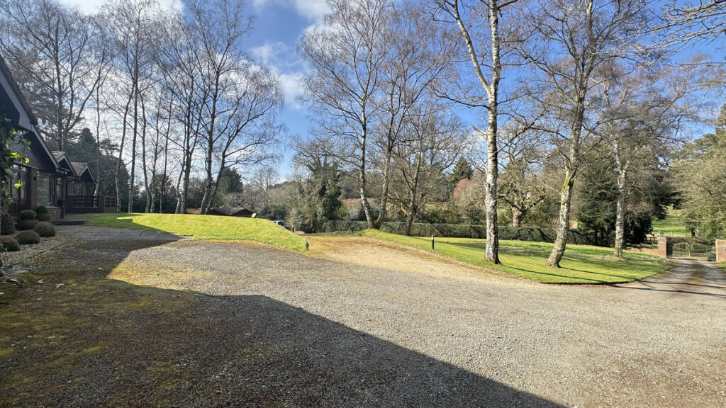 Additional image 5 of Billy Lane, Birmingham, Barnt Green B45 8BY