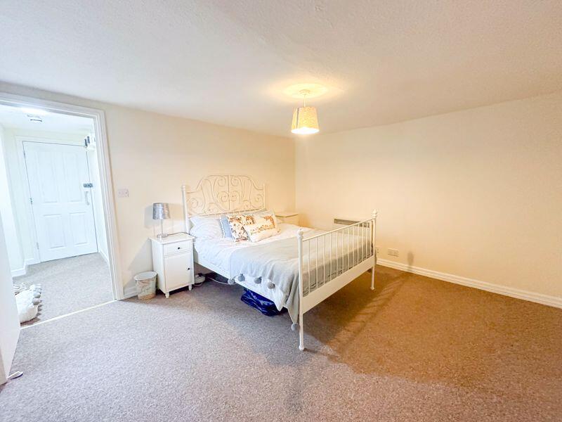 Additional image 11 of High Street, Shepton Mallet