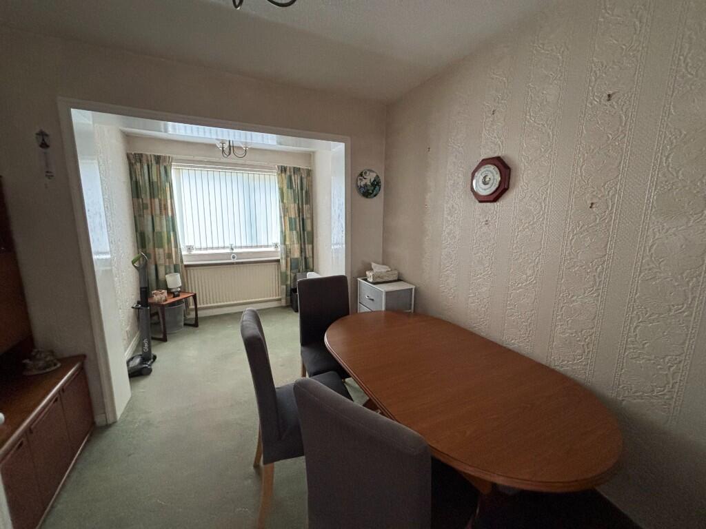 Additional image 3 of Grasleigh Avenue, Bradford, West Yorkshire, BD15